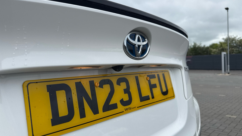 Toyota C-HR 1.8 Hybrid Icon 5dr CVT Hybrid Hatchback